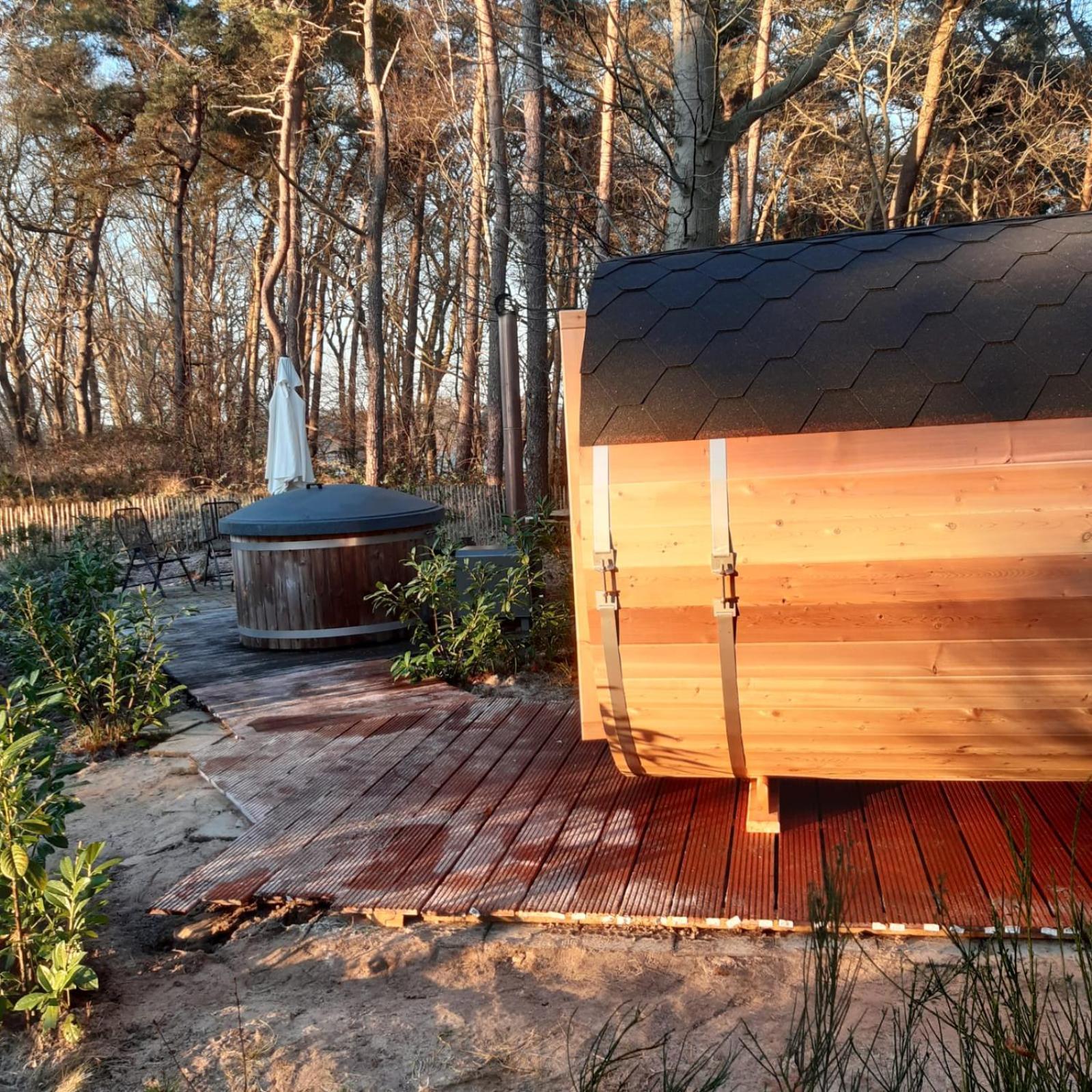 Vakantiehuis Met Hottub En Barrelsauna Ommen Phòng bức ảnh